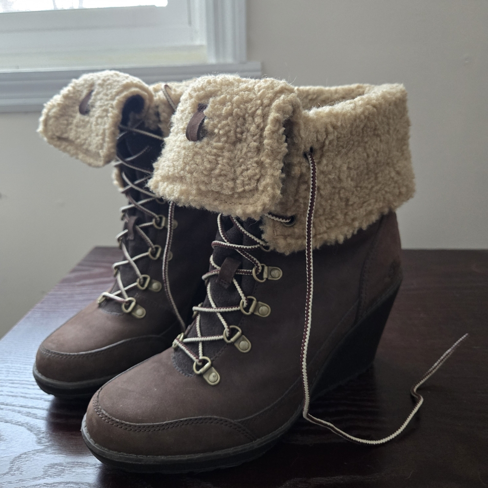 Timberland Brown Lace Up Shearling Wedge Boots 8.5